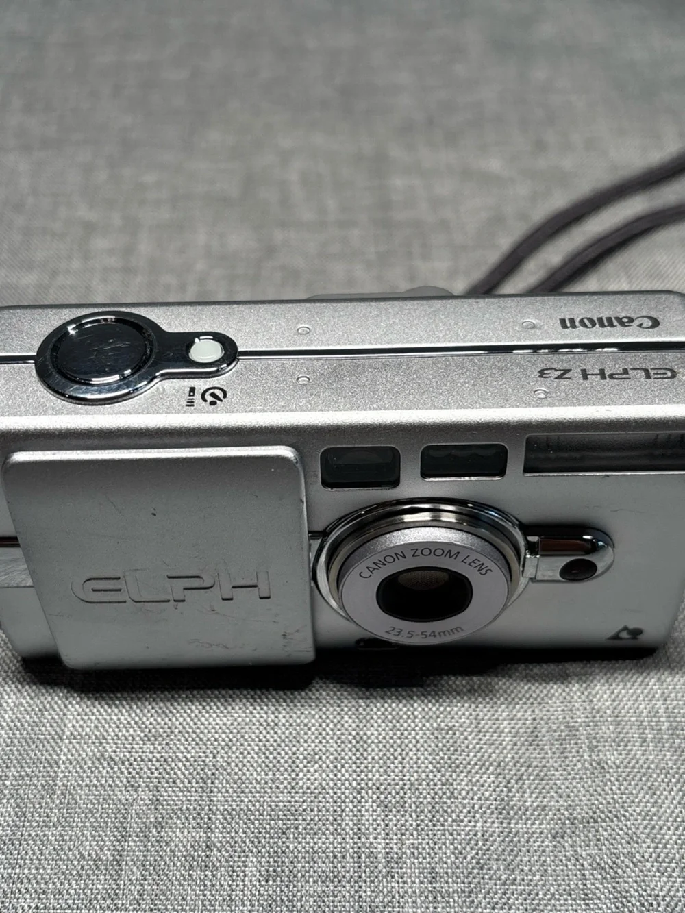 Canon ELPH Z3 Compact Point Shoot APS Camera W/FILM- TESTED